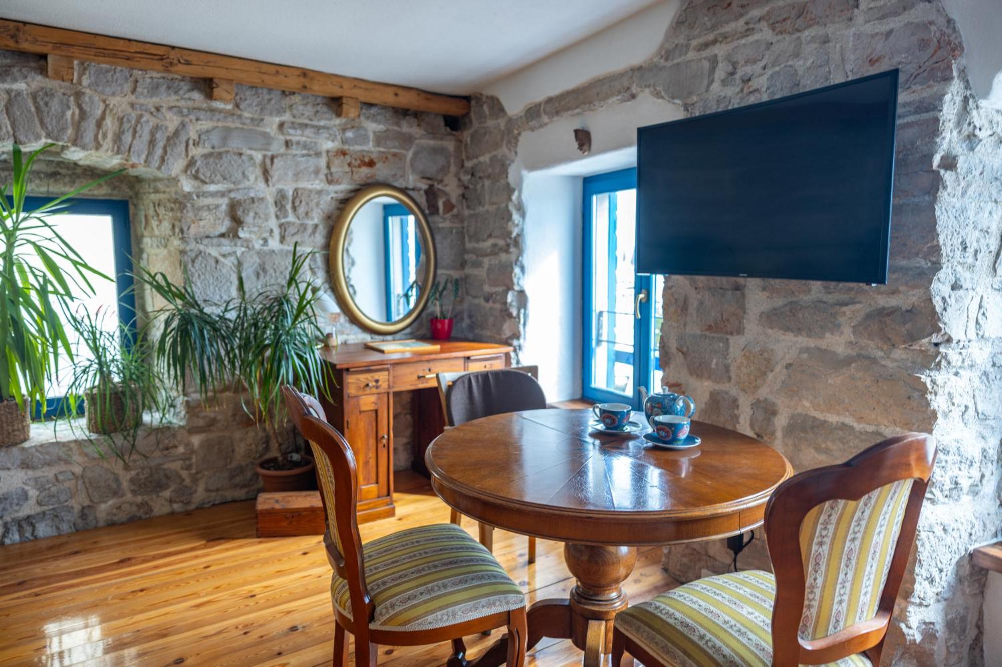 Appartamento Old House Vodice Esterno foto