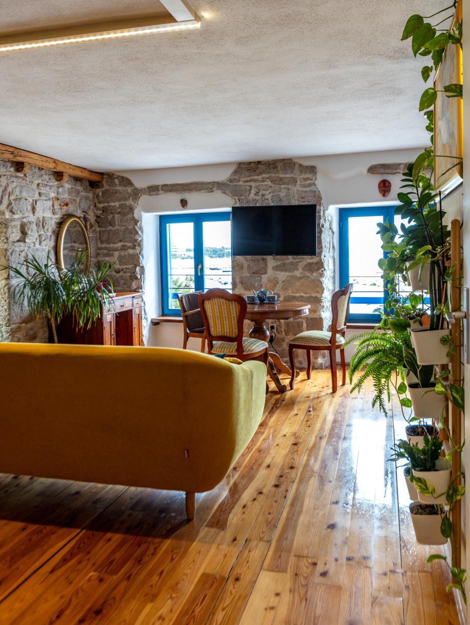 Appartamento Old House Vodice Esterno foto